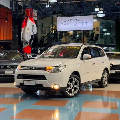 MITSUBISHI OUTLANDER 3.0 GT 4X4 V6 24V GASOLINA 4P AUTOMÁTICO MITSUBISHI OUTLANDER 3.0 GT 4X4 V6 24V GASOLINA 4P AUTOMÁTICO